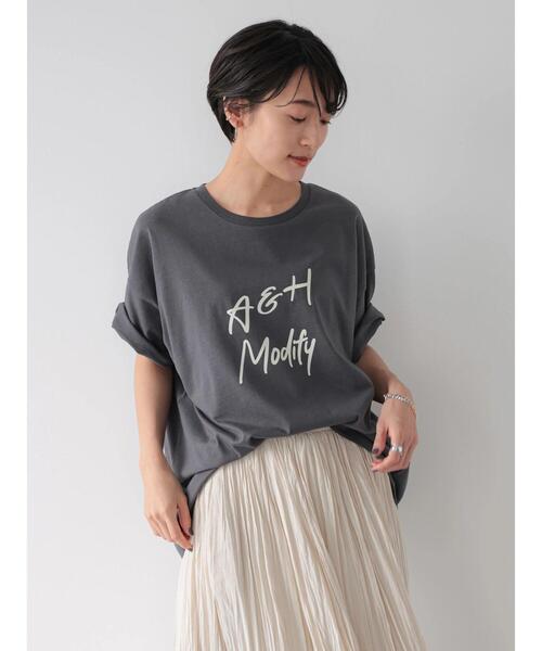 AMERICAN HOLIC（アメリカンホリック）の「ロゴカットプルオーバー（Tシャツ/カットソー・レディース・チャコールグレー/ブルー/アイボリー/オフホワイト・L/M）」の6枚目の写真