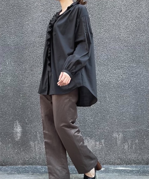CASA FLINE(カーサフライン)の「フリルプリーツピンタックブラウス(シャツ/ブラウス・レディース・ホワイト/ブラック/ネイビー・FREE)」の9枚目の写真