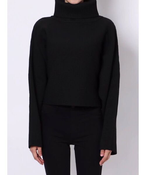 EMODA(エモダ)の「ワイドネックショートニット(ニット/セーター・レディース・アイボリー/ブラック/グリーン/マスタード・FREE)」の17枚目の写真