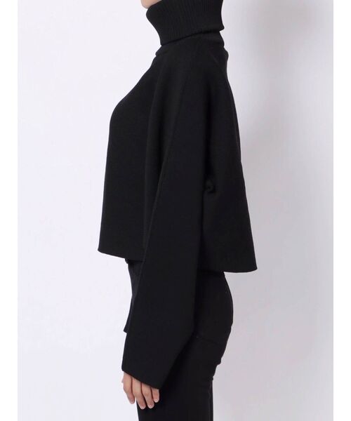 EMODA(エモダ)の「ワイドネックショートニット(ニット/セーター・レディース・アイボリー/ブラック/グリーン/マスタード・FREE)」の18枚目の写真