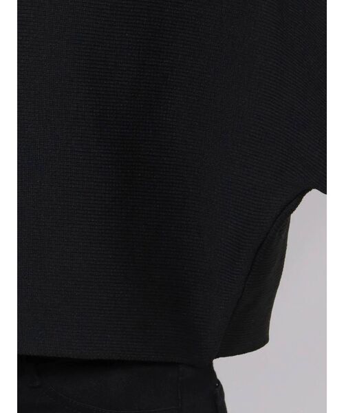 EMODA(エモダ)の「ワイドネックショートニット(ニット/セーター・レディース・アイボリー/ブラック/グリーン/マスタード・FREE)」の22枚目の写真