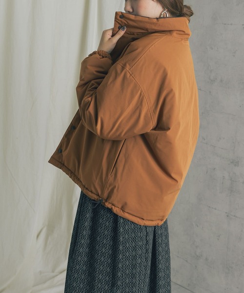 URBAN RESEARCH ROSSO（アーバンリサーチロッソ）の「『別注』CHEVRE×ROSSO　DUTCH PUFFY JACKET（ダウンジャケット/コート・レディース・グレー系その他/ブラウン/アイボリー・-）」の5枚目の写真