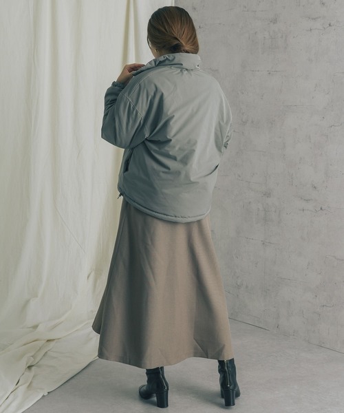 URBAN RESEARCH ROSSO（アーバンリサーチロッソ）の「『別注』CHEVRE×ROSSO　DUTCH PUFFY JACKET（ダウンジャケット/コート・レディース・グレー系その他/ブラウン/アイボリー・-）」の9枚目の写真