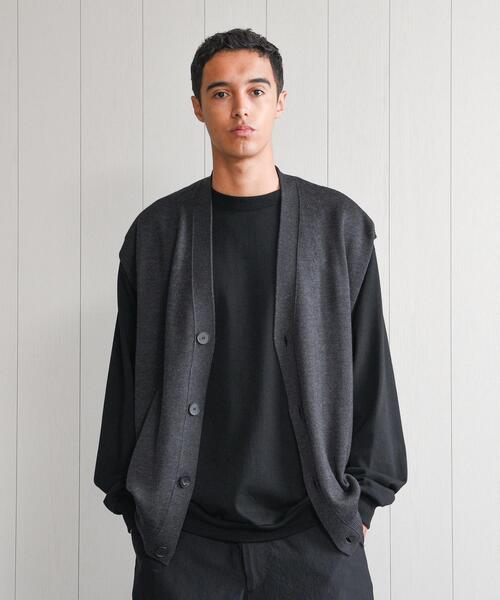 H　BEAUTY&YOUTH UNITED ARROWS（エイチビューティーアンドユースユナイテッドアローズ）の「＜H＞SOLID WOOL 9GAUGE V NECK VEST/ベスト（ベスト・メンズ・ネイビー/ダークグレー・M/S/L）」の6枚目の写真