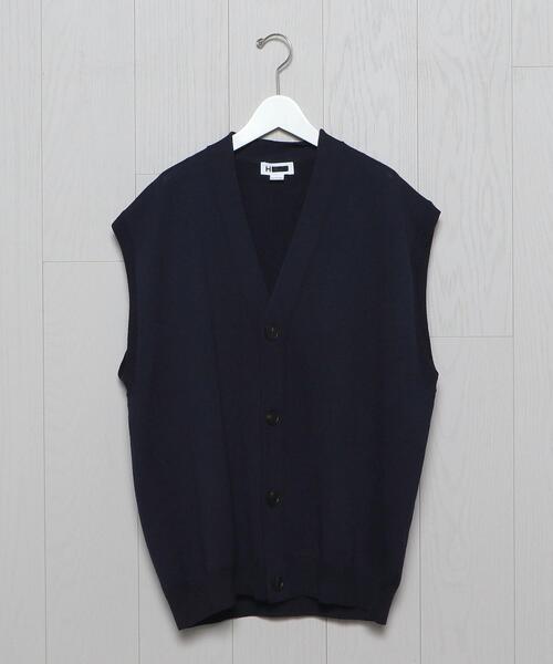 H　BEAUTY&YOUTH UNITED ARROWS（エイチビューティーアンドユースユナイテッドアローズ）の「＜H＞SOLID WOOL 9GAUGE V NECK VEST/ベスト（ベスト・メンズ・ネイビー/ダークグレー・M/S/L）」の16枚目の写真