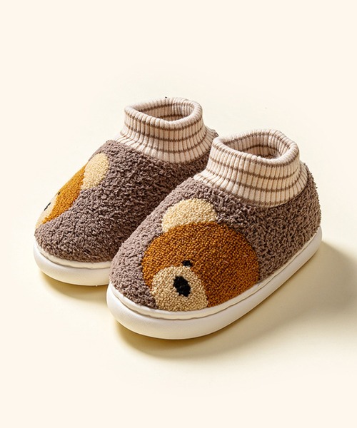 aimoha(アイモハ)の「【aimoha-KIDS-】【定番】激かわいいクマ模様ボアルームシューズ(ルームシューズ/スリッパ・キッズ・イエロー/ピンク/ブラウン/オレンジ・16/14/18/22/20/21)」の2枚目の写真