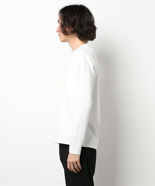 semantic design（セマンティックデザイン）の「セマンティックデザイン/semantic design ハイストレッチ ジャガードVネック長袖Tシャツ（Tシャツ/カットソー・メンズ・ホワイト/ホワイト×ブラック・MEDIUM/LARGE/X-LARGE/S）」の4枚目の写真
