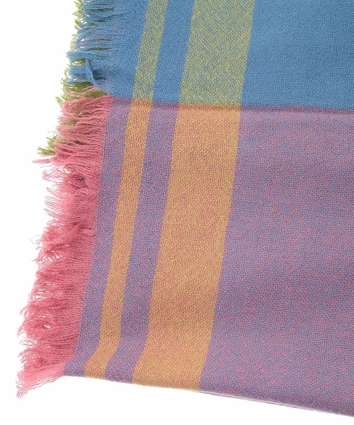 Jocomomola（ホコモモラ）の「マルチカラーチェックスヌード（ネックウォーマー/スヌード・レディース・グリーン/ライトブルー・40）」の6枚目の写真