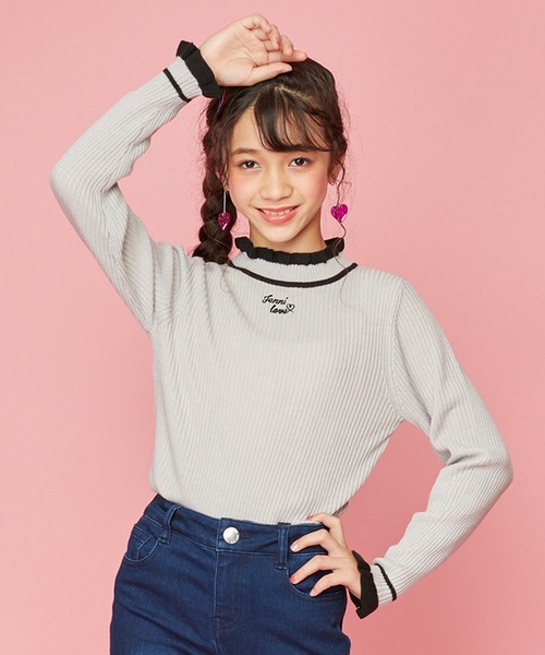 JENNI love（ジェニィラブ）の「ウォッシャブルネックフリルニット（ニット/セーター・キッズ・ピンク/グレー/ブラック・130cm/140cm/150cm/160cm）」の3枚目の写真