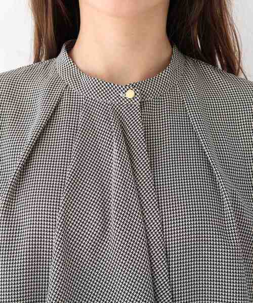 index（インデックス）の「◆ジョーゼットラッフルブラウス【WEB限定サイズ】（シャツ/ブラウス・レディース・オフホワイト/ブルー/ブラック系1/ライトグレー・40/38/42/36）」の13枚目の写真