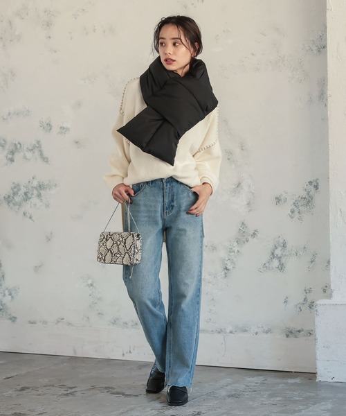 KOBE LETTUCE（コウベレタス）の「中綿ボリュームストール（マフラー・レディース・オリーブ/チャコール/イエロー/アイボリー/ブラック・FREE）」の9枚目の写真