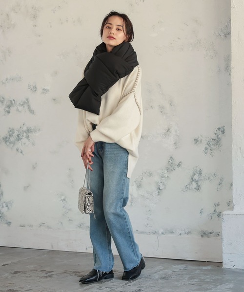 KOBE LETTUCE（コウベレタス）の「中綿ボリュームストール（マフラー・レディース・オリーブ/チャコール/イエロー/アイボリー/ブラック・FREE）」の10枚目の写真