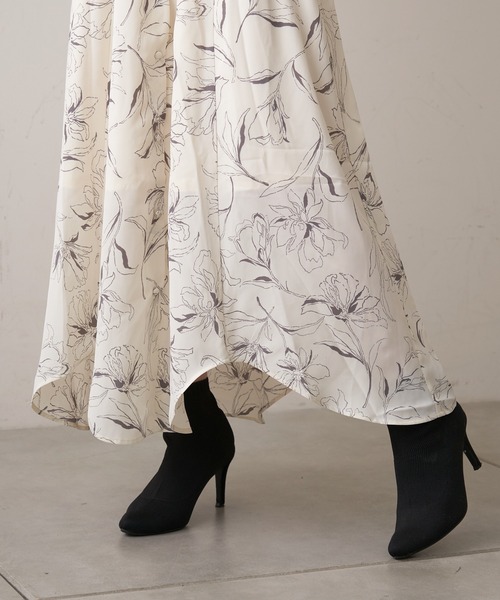 Chico（チコ）の「ラインフラワーイレヘムロングワンピース（ワンピース・レディース・ブラック/グリーン/アイボリー・FREE）」の20枚目の写真