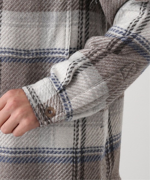 EDIFICE（エディフィス）の「フェザーライト チェック CPO ブルゾン（ブルゾン・メンズ・グレー・SMALL/MEDIUM/LARGE）」の9枚目の写真