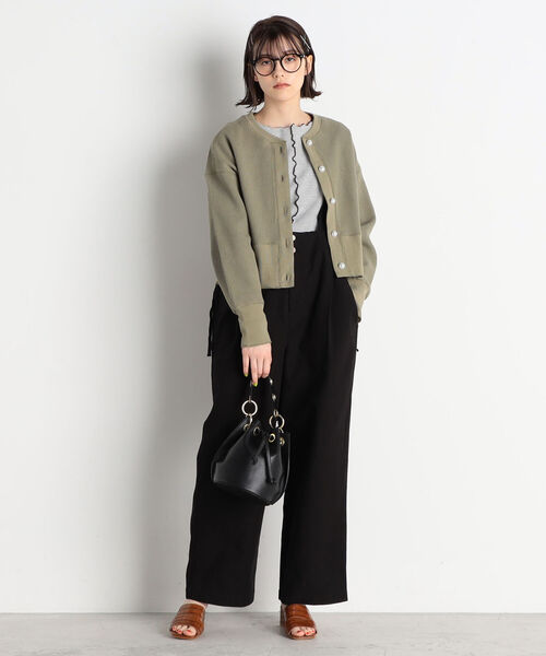 fredy repit(フレディレピ)の「ハイウエストサロペット(サロペット/オーバーオール・レディース・ブラック/オフホワイト/オリーブ・38)」の21枚目の写真