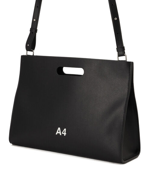 NaNa-NaNa（ナナナナ）の「nana-nana/ナナナナ A4 RECYCLED LEATHER