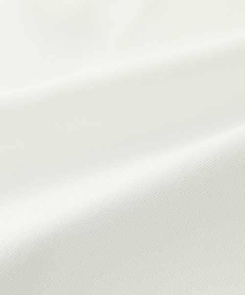 GeeRA（ジーラ）の「前後２WAY配色デザインブラウス（シャツ/ブラウス・レディース・ブラック/オフホワイト/ブラック系その他/ホワイト系その他・MEDIUM/LARGE/X-LARGE）」の11枚目の写真