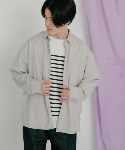 ITEMS URBANRESEARCH（アイテムズ アーバンリサーチ）の「TR レギュラーカラー長袖シャツ（シャツ/ブラウス・メンズ・ブラック/グレー/オフホワイト・MEDIUM/LARGE）」の6枚目の写真