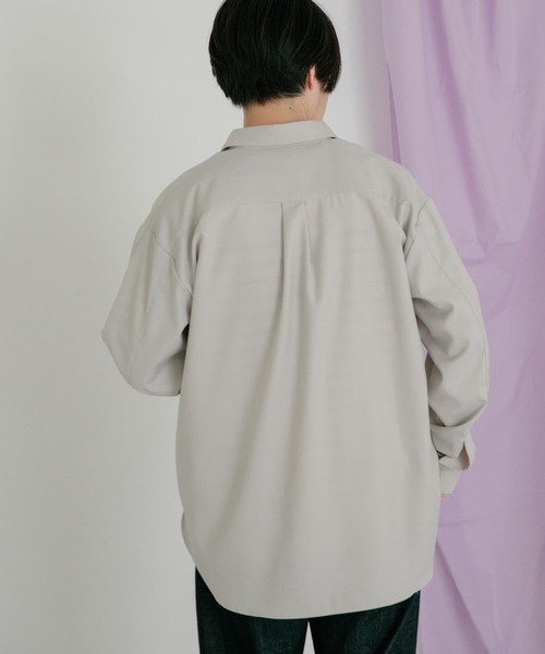 ITEMS URBANRESEARCH（アイテムズ アーバンリサーチ）の「TR レギュラーカラー長袖シャツ（シャツ/ブラウス・メンズ・ブラック/グレー/オフホワイト・MEDIUM/LARGE）」の8枚目の写真