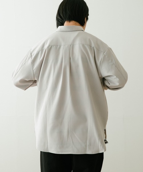 ITEMS URBANRESEARCH（アイテムズ アーバンリサーチ）の「TR レギュラーカラー長袖シャツ（シャツ/ブラウス・メンズ・ブラック/グレー/オフホワイト・MEDIUM/LARGE）」の12枚目の写真