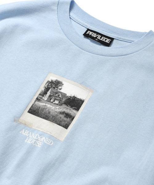 PRIVILEGE（プリビレッジ）の「プリビレッジ [PRIVILEGE] - アバンドン ハウス グラフィック ロングスリーブ 長袖 Tシャツ [ABANDONED HOUSE L/S TEE]（Tシャツ/カットソー・メンズ・ライトブルー/ブラック/チャコールグレー・XX-LARGE/MEDIUM/X-LARGE/LARGE）」の13枚目の写真