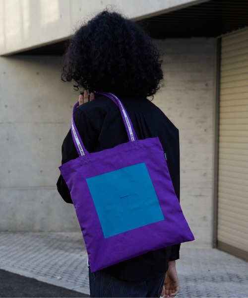 FRAPBOIS（フラボア）の「ロゴトート 4（トートバッグ・レディース・パープル/チャコールグレー/イエロー/グリーン・FREE）」の4枚目の写真