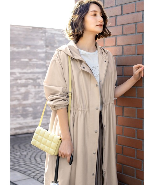 STYLE DELI（スタイルデリ）の「晴雨兼用フード付きレインコート（その他アウター・レディース・スミクロ/ベージュ系その他・FREE）」の3枚目の写真