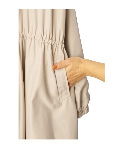 STYLE DELI（スタイルデリ）の「晴雨兼用フード付きレインコート（その他アウター・レディース・スミクロ/ベージュ系その他・FREE）」の17枚目の写真