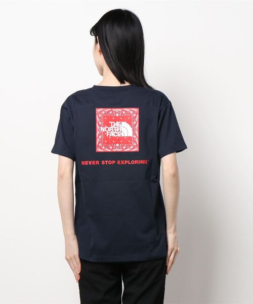 THE NORTH FACE（ザノースフェイス）の「THE NORTH FACE S/S Bandana Square Logo Tee NTW32108（Tシャツ/カットソー・レディース・ピンク/ブラック/ホワイト/ネイビー・LARGE/SMALL/MEDIUM）」の12枚目の写真