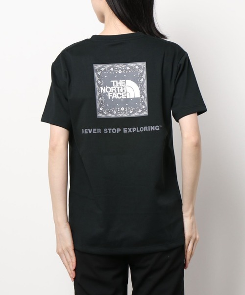 THE NORTH FACE（ザノースフェイス）の「THE NORTH FACE S/S Bandana Square Logo Tee NTW32108（Tシャツ/カットソー・レディース・ピンク/ブラック/ホワイト/ネイビー・LARGE/SMALL/MEDIUM）」の2枚目の写真