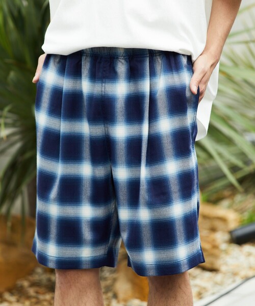 FREAK'S STORE（フリークスストア）の「イージー ショーツ/イージーウェア（その他パンツ・メンズ・ブラック系その他/ブラック系その他2/グレイッシュベージュ/ベージュ系その他/ブルー系その他/ブラック/グレー/ブラウン/ベージュ/グリーン/オリーブ/ネイビー/ダークグレー/サックスブルー/ブルー/ベージュ系その他2・LARGE/SMALL/MEDIUM）」の5枚目の写真