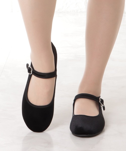 Lace Ladies（レースレディース）の「ストラップ付 ぺたんこ パンプス カンフーシューズ（バレエシューズ・レディース・ブラック系1/ブラック系2・23/24/25/22.5/24.5/23.5）」の18枚目の写真