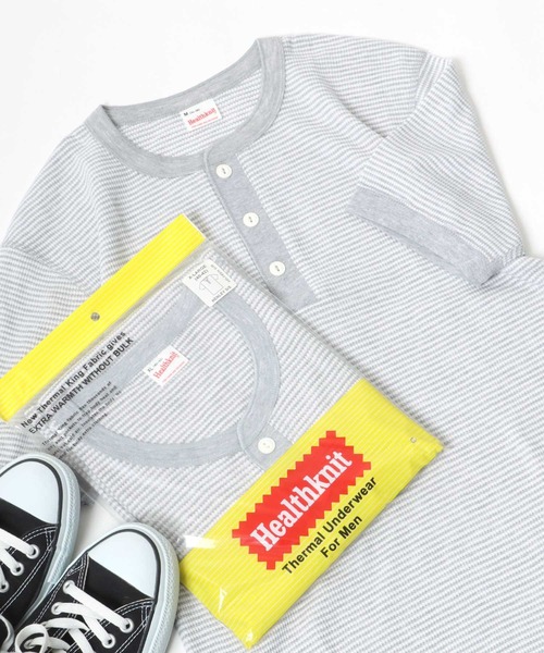 Healthknit（ヘルスニット）の「Healthknit（ヘルスニット）ヘンリーネック ワッフル半袖Tシャツ/ユニセックス/無地・ボーダーリンガーT/1P/パックT（Tシャツ/カットソー・レディース・オフホワイト/レッド系その他/ブラック/ブルー系その他/ネイビー×ホワイト/ブラック×ホワイト/グレー系その他/グレー/チャコールグレー/ブラウン系その他/グリーン系その他/イエロー系その他/ピンク・L/M/XL）」の6枚目の写真