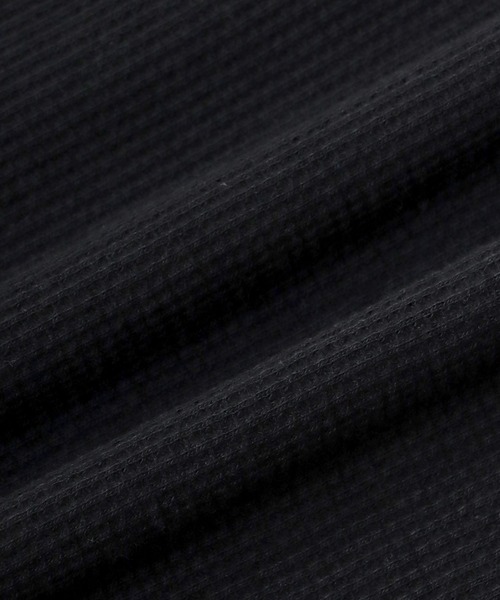 Healthknit（ヘルスニット）の「Healthknit（ヘルスニット）ヘンリーネック ワッフル半袖Tシャツ/ユニセックス/無地・ボーダーリンガーT/1P/パックT（Tシャツ/カットソー・レディース・オフホワイト/レッド系その他/ブラック/ブルー系その他/ネイビー×ホワイト/ブラック×ホワイト/グレー系その他/グレー/チャコールグレー/ブラウン系その他/グリーン系その他/イエロー系その他/ピンク・L/M/XL）」の21枚目の写真