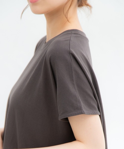 Honeys（ハニーズ）の「ＡラインＴシャツワンピ（ワンピース・レディース・ブラック/ダークグリーン/レッド系その他/スミクロ/ライトベージュ・LL/M/L）」の17枚目の写真