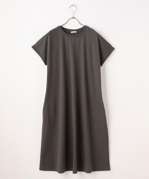 Honeys（ハニーズ）の「ＡラインＴシャツワンピ（ワンピース・レディース・ブラック/ダークグリーン/レッド系その他/スミクロ/ライトベージュ・LL/M/L）」の20枚目の写真