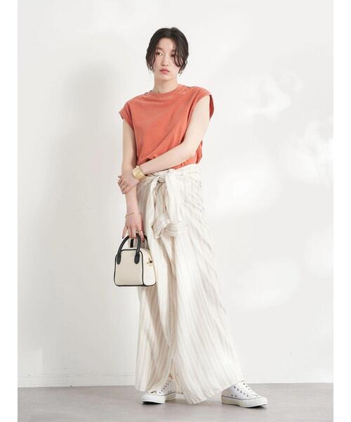 earth music&ecology（アースミュージックアンドエコロジー）の「スクエアキャンバスボストンバッグ（トートバッグ・レディース・ナチュラル・FREE）」の4枚目の写真