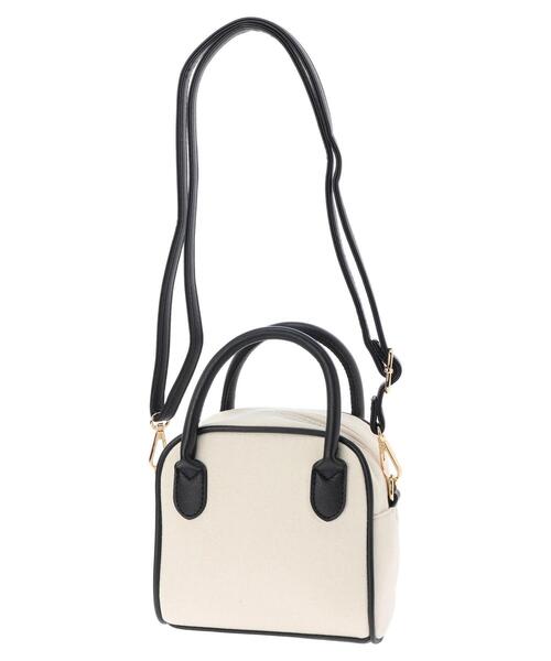 earth music&ecology（アースミュージックアンドエコロジー）の「スクエアキャンバスボストンバッグ（トートバッグ・レディース・ナチュラル・FREE）」の9枚目の写真