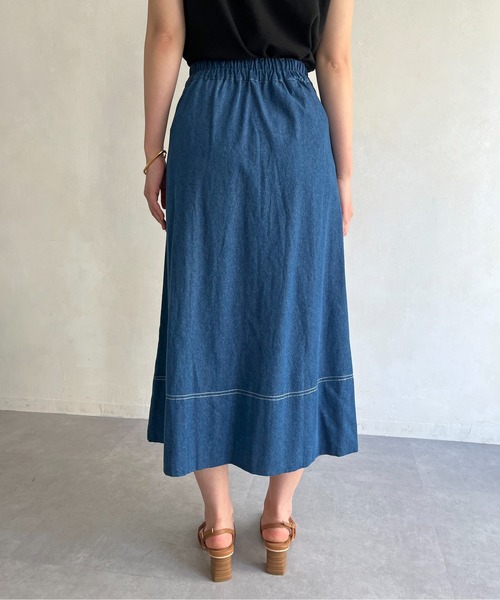 prose verse（プロズヴェール）の「プリーツ切り替えデニムスカート（デニムスカート・レディース・ネイビー/ブルー・MEDIUM）」の21枚目の写真