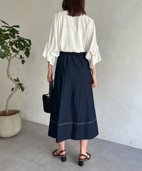 prose verse（プロズヴェール）の「プリーツ切り替えデニムスカート（デニムスカート・レディース・ネイビー/ブルー・MEDIUM）」の17枚目の写真