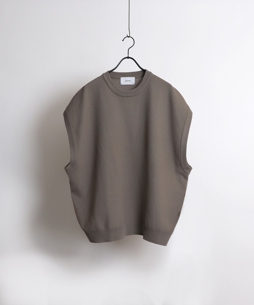 Confirm(コンファーム)の「25SS オーバーニットベスト【Confirm】(ベスト・メンズ・ライトグレー/ブラック/イエロー/グリーン/グレイッシュベージュ・M/L)」の4枚目の写真