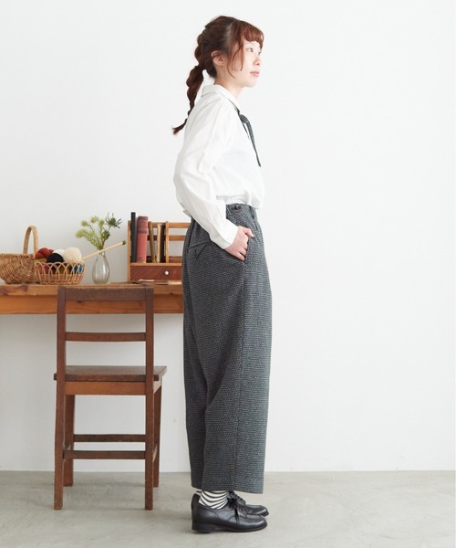 chambre de charme（シャンブルドゥシャーム）の「cdc ウール/リネン plaidチェック ボタンパンツ（その他パンツ・レディース・ネイビー/グレー・FREE）」の13枚目の写真