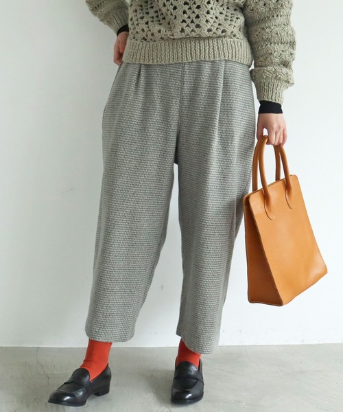 chambre de charme（シャンブルドゥシャーム）の「cdc ウール/リネン plaidチェック ボタンパンツ（その他パンツ・レディース・ネイビー/グレー・FREE）」の4枚目の写真