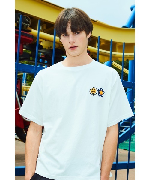 MISTERCHILD（ミスターチャイルド）の「A'GEM/9 × .kom『MISTER CHILD/ミスターチャイルド』DOUBLE LOGO T SHIRTS/ ダブル スマイル ロゴ 半袖 Tシャツ カットソー（Tシャツ/カットソー・メンズ・ホワイト/ブラック/パープル・L）」の2枚目の写真