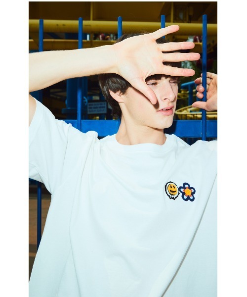 MISTERCHILD（ミスターチャイルド）の「A'GEM/9 × .kom『MISTER CHILD/ミスターチャイルド』DOUBLE LOGO T SHIRTS/ ダブル スマイル ロゴ 半袖 Tシャツ カットソー（Tシャツ/カットソー・メンズ・ホワイト/ブラック/パープル・L）」の13枚目の写真