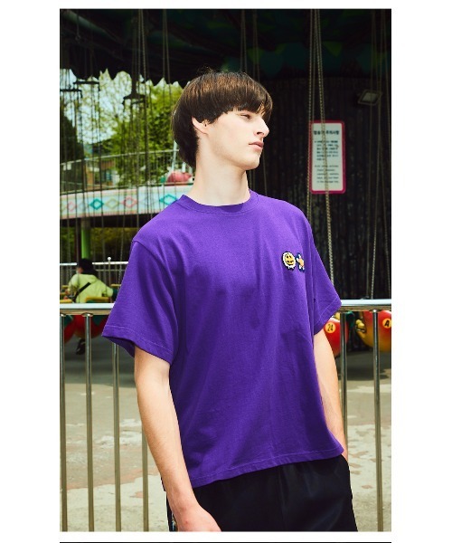MISTERCHILD（ミスターチャイルド）の「A'GEM/9 × .kom『MISTER CHILD/ミスターチャイルド』DOUBLE LOGO T SHIRTS/ ダブル スマイル ロゴ 半袖 Tシャツ カットソー（Tシャツ/カットソー・メンズ・ホワイト/ブラック/パープル・L）」の14枚目の写真