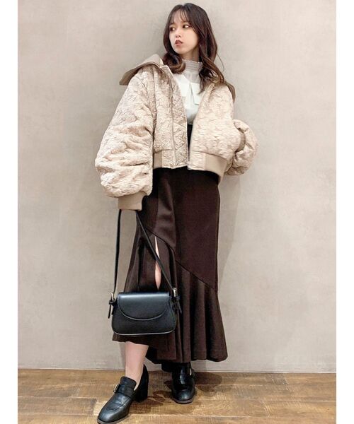 dazzlin（ダズリン）の「イレヘムナローフレアスカート（スカート・レディース・グリーン/ブラウン/ベージュ/その他1・SMALL/MEDIUM/LARGE）」の11枚目の写真