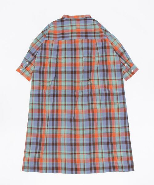 LBC(エルビーシー)の「ビッグチェックスキッパーワンピース(ワンピース・レディース・イエロー/ブルー・M/L)」の3枚目の写真