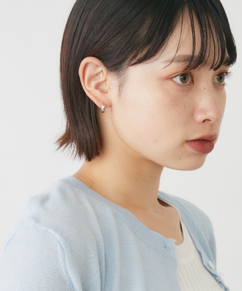 mebole(メボレ)の「ミニマムフープピアス(ピアス(両耳用)・レディース・シルバー/ゴールド・FREE)」の13枚目の写真