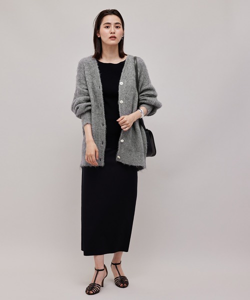 ROPE'(ロペ)の「【WEB限定】アルパカシャギーミドル丈カーディガン(カーディガン/ボレロ・レディース・ライトグレー/オフホワイト/ピンク・38)」の4枚目の写真